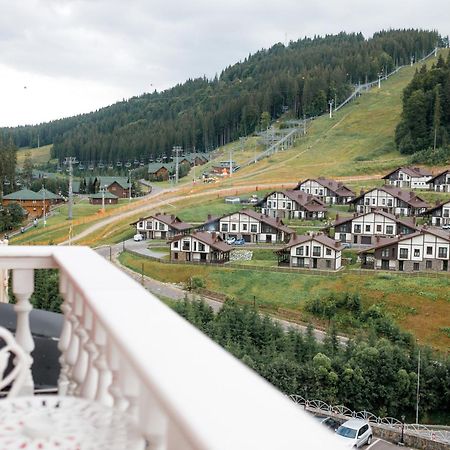 Chevalier Hotel & Spa Bukovel Bagian luar foto