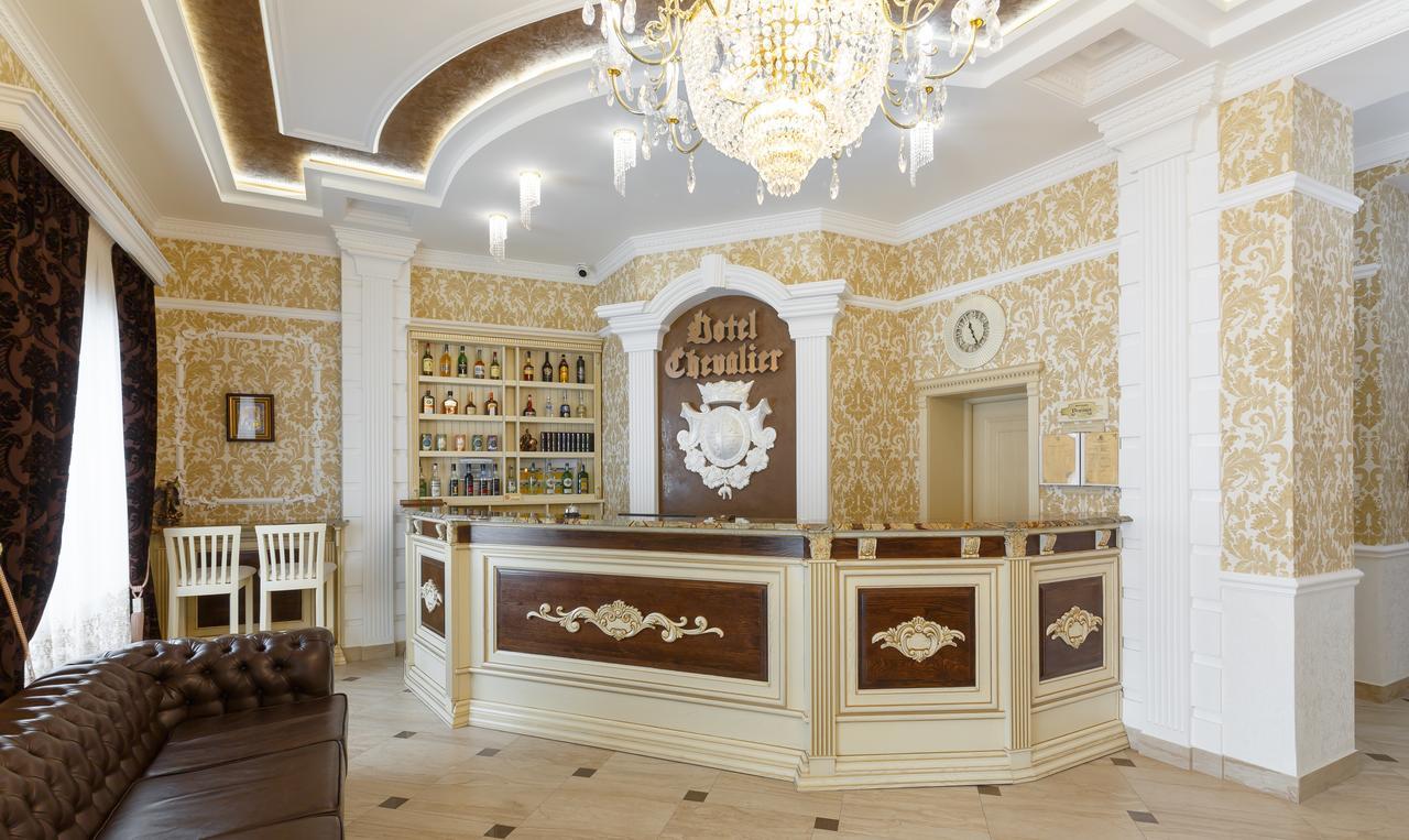 Chevalier Hotel & Spa Bukovel Bagian luar foto